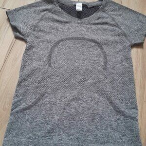 Women's athletic shirt